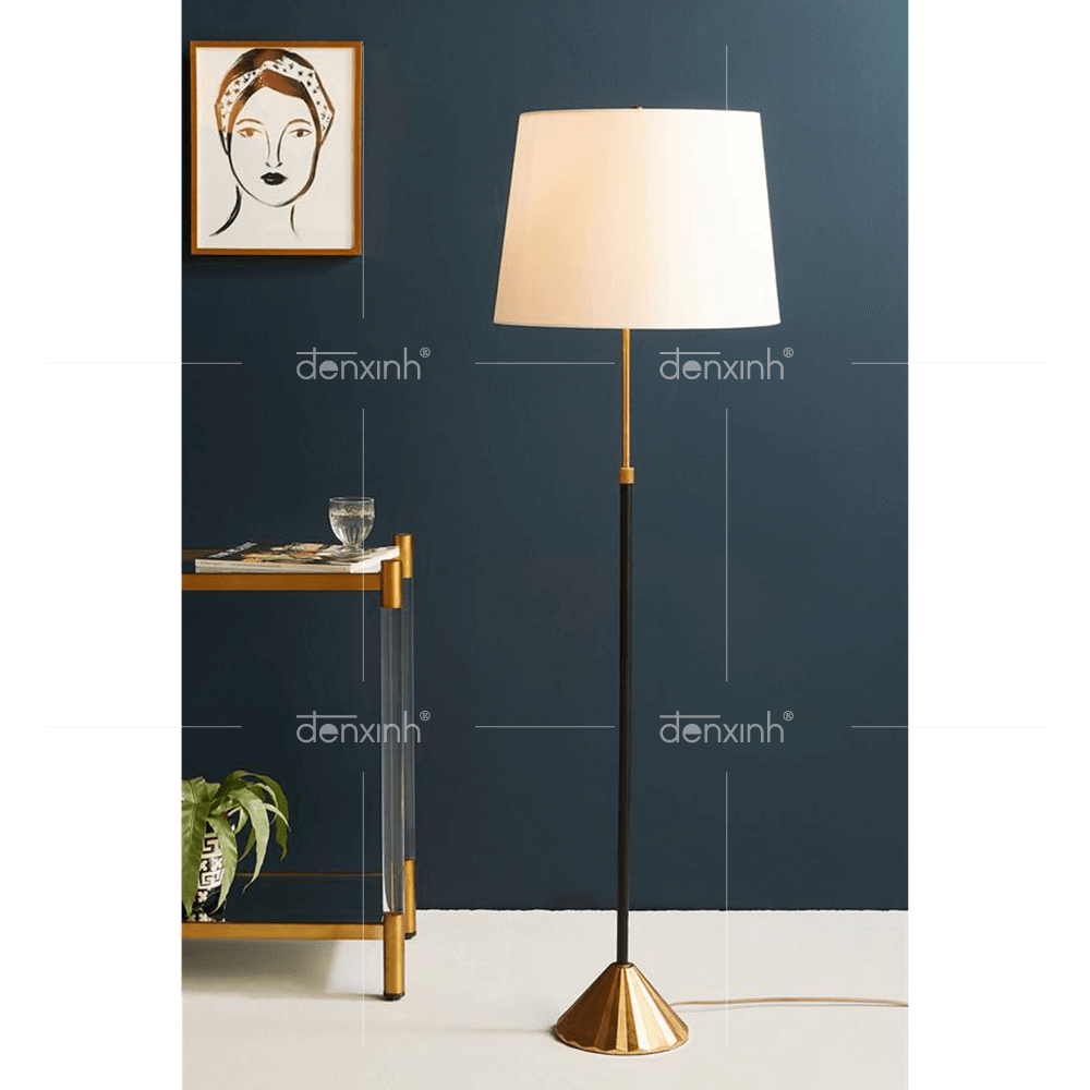 Đèn đứng chân trụ tròn đế nón